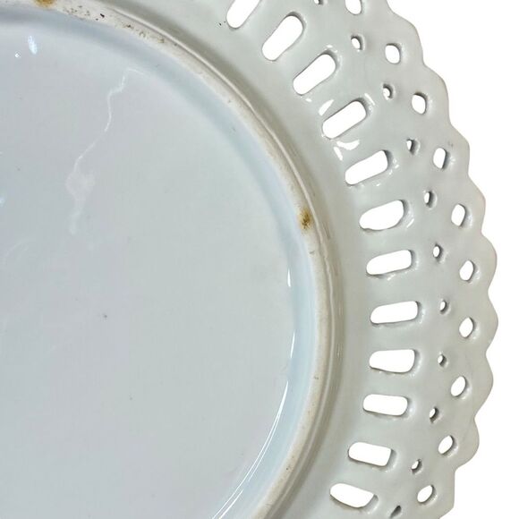 Vintage French Country Rose Collectors Plate Gold Rimmed - Picture 4 of 8